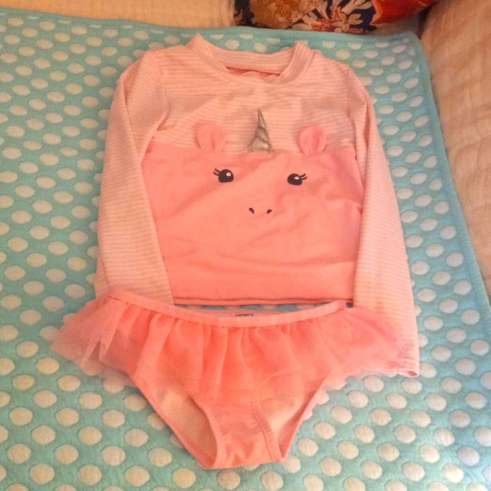 Carters Unicorn 2 piecs rash guard swimsuit with tutu